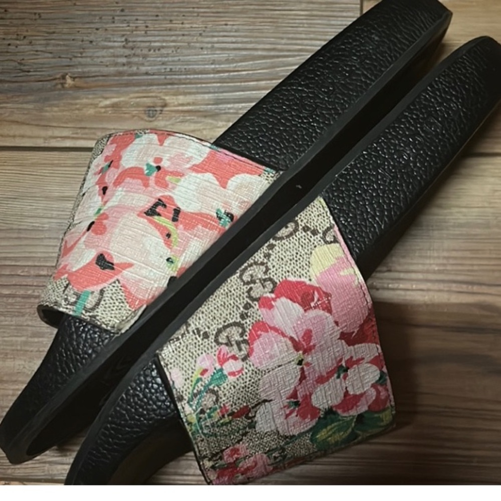 Floral Slides